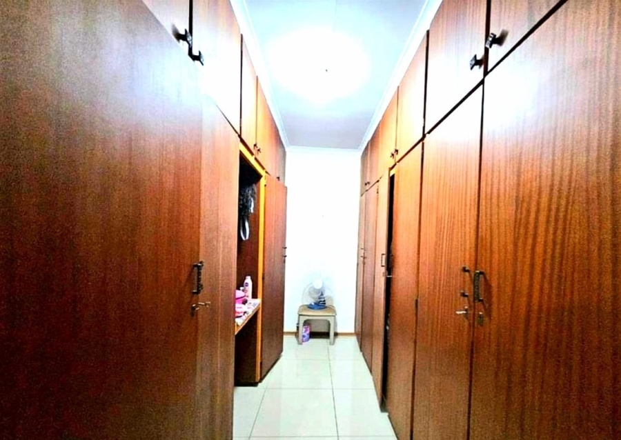 3 Bedroom Property for Sale in Miederpark North West